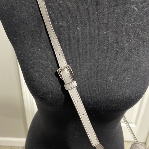 Michael Kors Crossbody Bag ‼️ - Picture 4 of 7